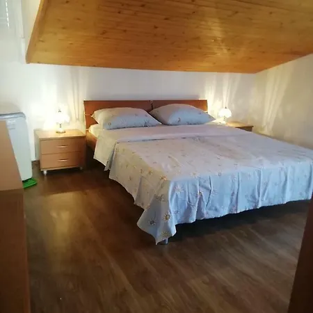 Apartman Ana * Trogir
